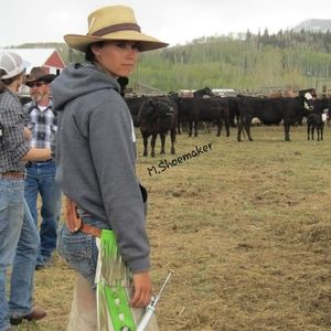 Meet your Posher, Kalee